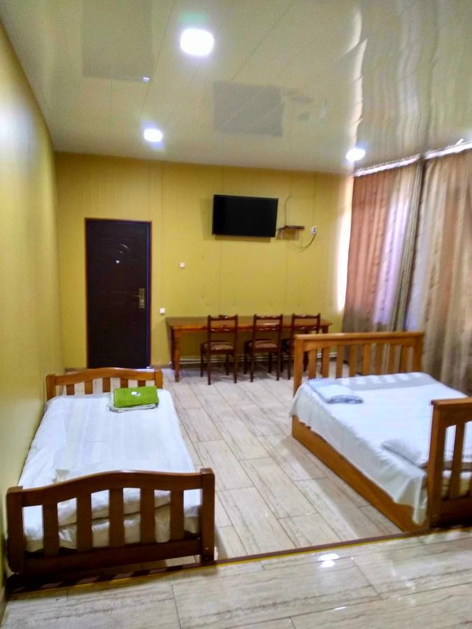 Hotel Texas Tbilisi Ngoại thất bức ảnh